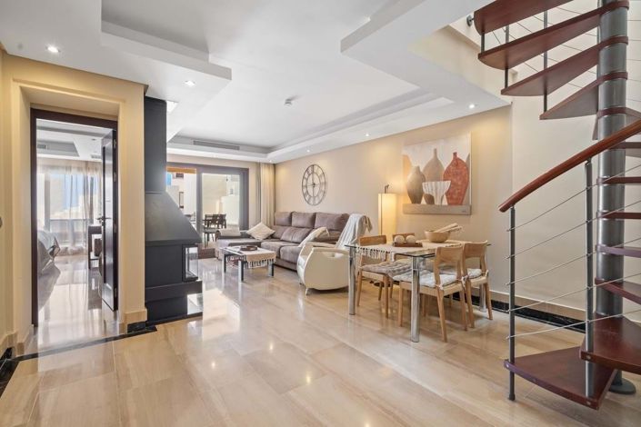 Image No.2-4 Bed Penthouse for sale