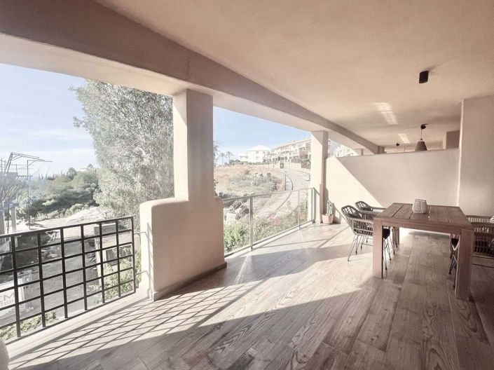 Image No.12-2 Bed Apartment for sale