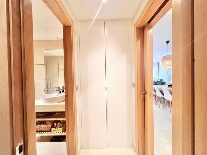 Image No.20-2 Bed Apartment for sale