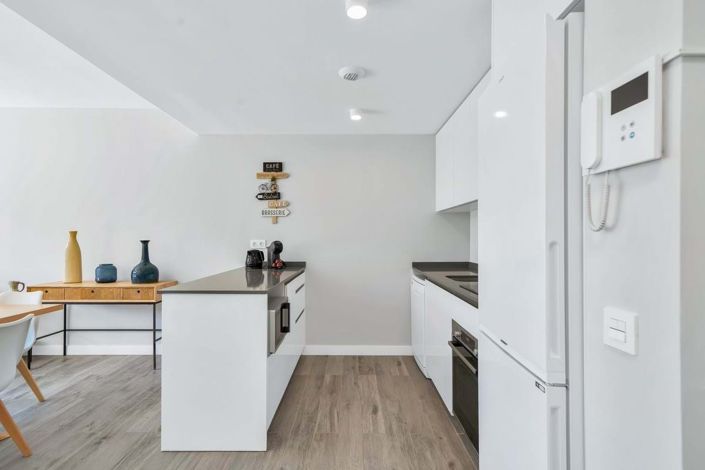 Image No.10-2 Bed Apartment for sale