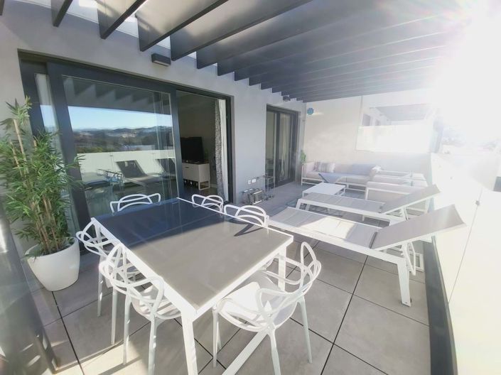 Image No.29-3 Bed Apartment for sale