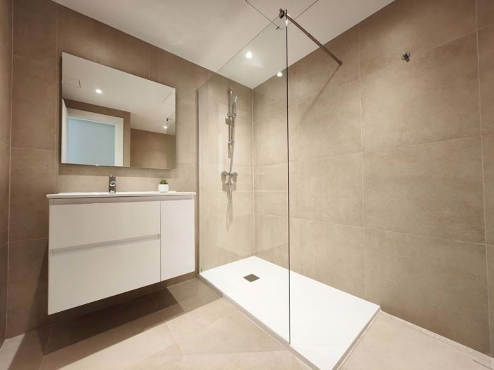 Image No.11-3 Bed Apartment for sale