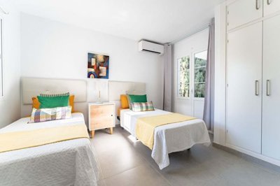 1447-645514-78d1f4f8b6655591b02d22fabb36a692d