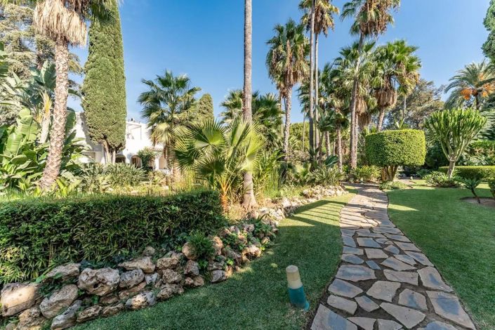 Image No.38-2 Bed Townhouse for sale