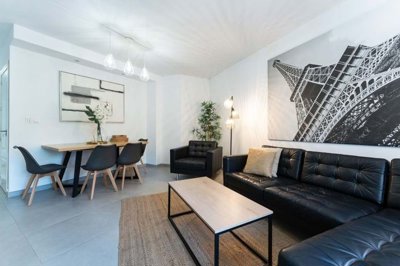 1447-645514-78d1f4f8b6655591b02d22fabb36a692d