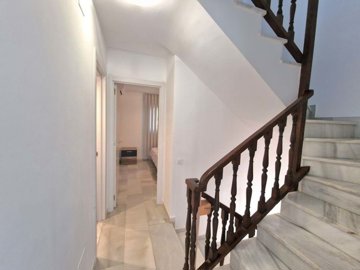 1447-645297-78d1f4f8b6655591b02d22fabb36a692d