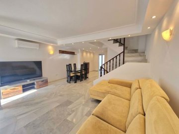 1447-645297-78d1f4f8b6655591b02d22fabb36a692d