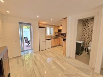 1447-645297-78d1f4f8b6655591b02d22fabb36a692d