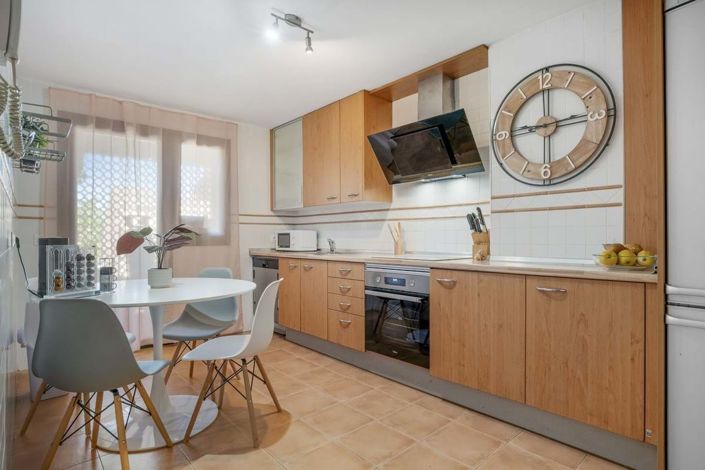 Image No.10-2 Bed Apartment for sale