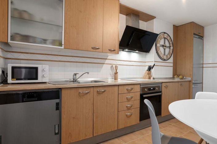 Image No.11-2 Bed Apartment for sale