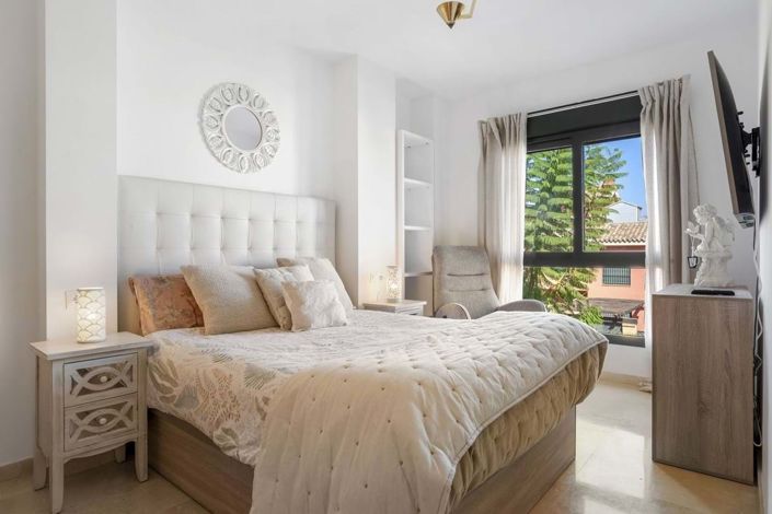 Image No.16-2 Bed Apartment for sale