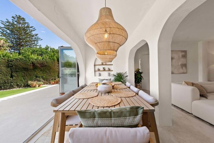 Image No.11-4 Bed Villa for sale