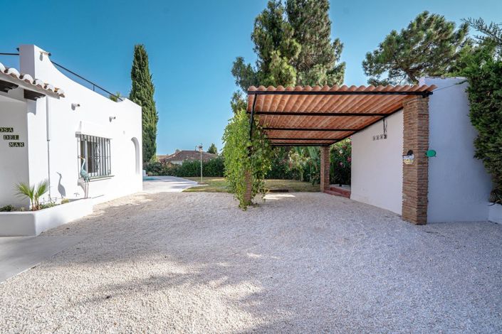 Image No.36-4 Bed Villa for sale