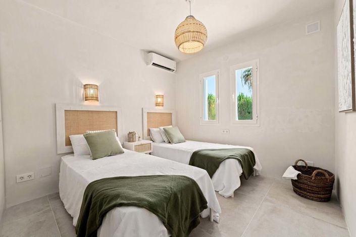 Image No.49-4 Bed Villa for sale