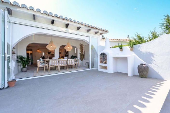 Image No.51-4 Bed Villa for sale