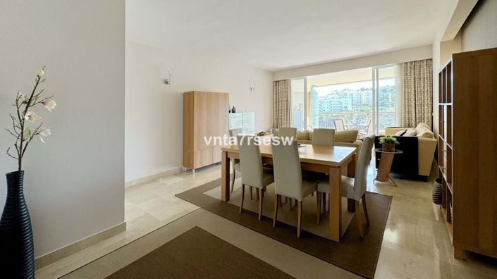 Image No.11-2 Bed Apartment for sale