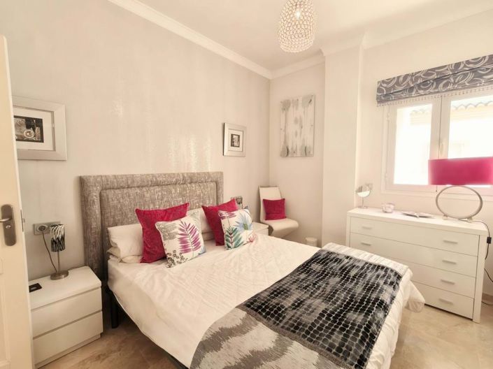 Image No.16-2 Bed Apartment for sale