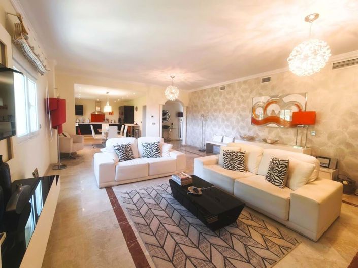 Image No.8-2 Bed Apartment for sale