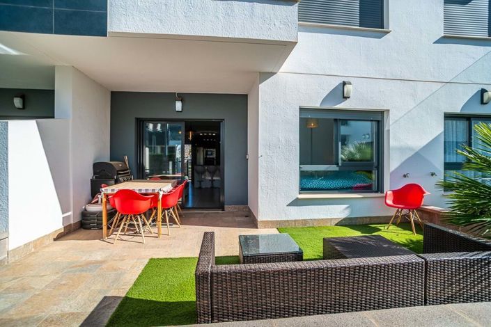 Image No.1-2 Bed Apartment for sale