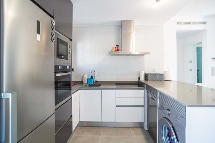 Image No.5-2 Bed Apartment for sale