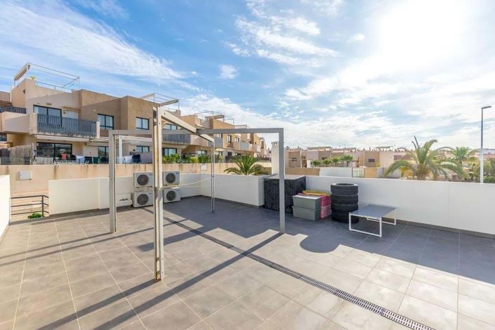 Image No.26-3 Bed Villa for sale