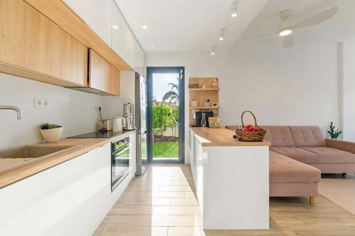 Image No.6-3 Bed Villa for sale