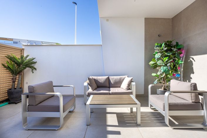 Image No.27-3 Bed Apartment for sale