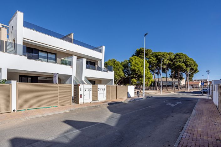 Image No.29-3 Bed Apartment for sale