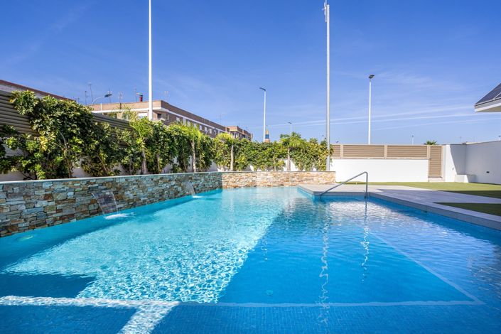 Image No.34-3 Bed Apartment for sale