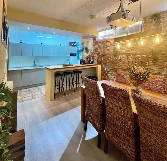 Image No.12-4 Bed Villa for sale