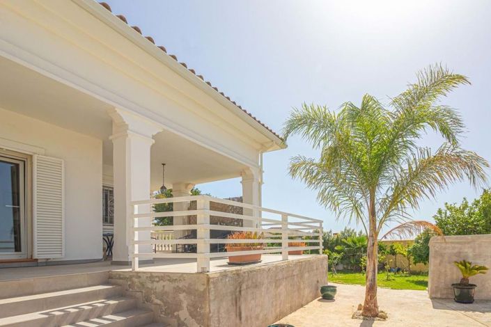 Image No.3-3 Bed Villa for sale