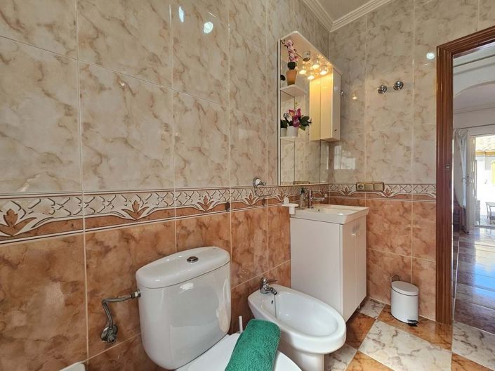 Image No.16-4 Bed Villa for sale