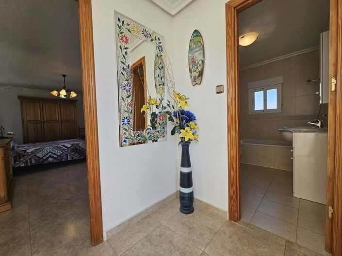 Image No.20-4 Bed Villa for sale