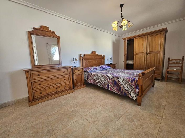 Image No.21-4 Bed Villa for sale