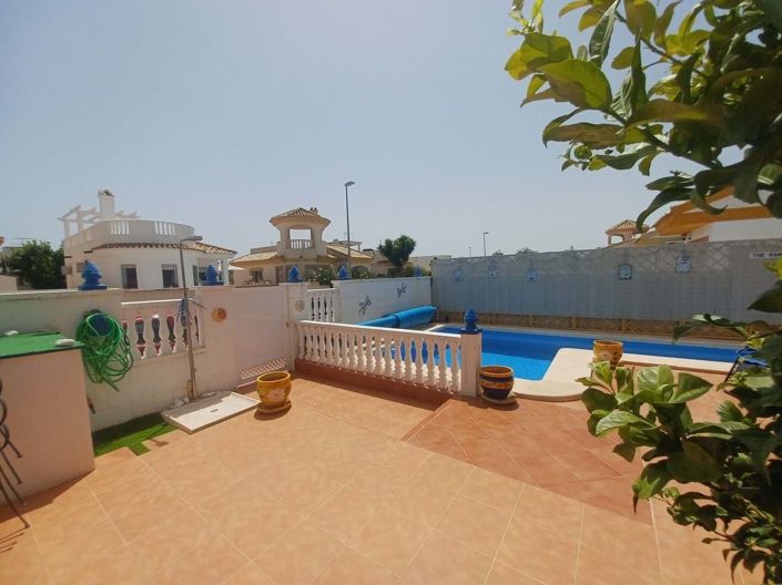 Image No.2-3 Bed Townhouse for sale