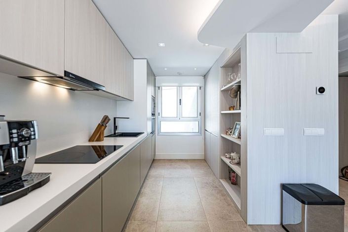 Image No.10-3 Bed Townhouse for sale