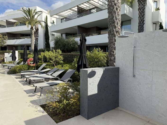 Image No.12-2 Bed Apartment for sale