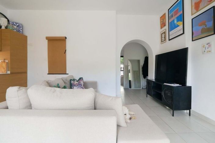 Image No.19-3 Bed Apartment for sale