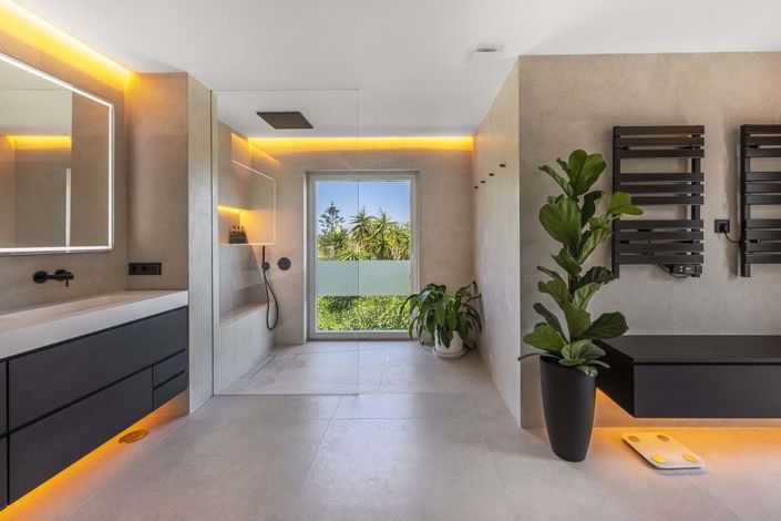 Image No.11-5 Bed Villa for sale