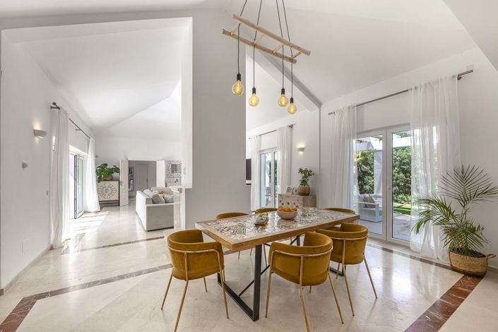 Image No.6-5 Bed Villa for sale