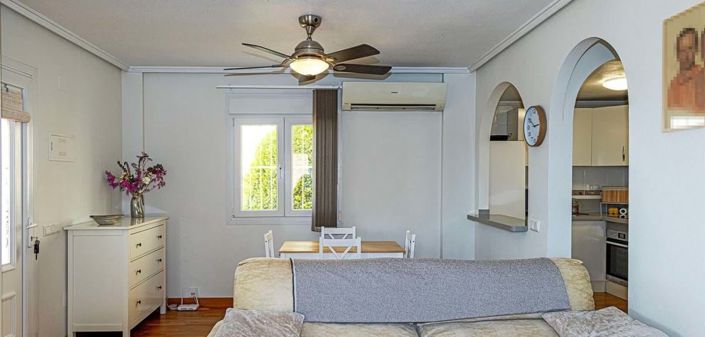 Image No.2-3 Bed Villa for sale