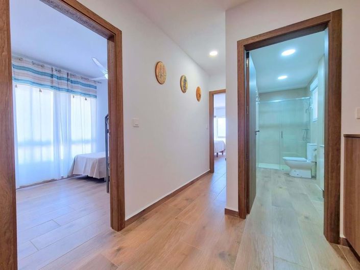 Image No.18-4 Bed Villa for sale