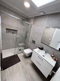 1447-645317-78d1f4f8b6655591b02d22fabb36a692d