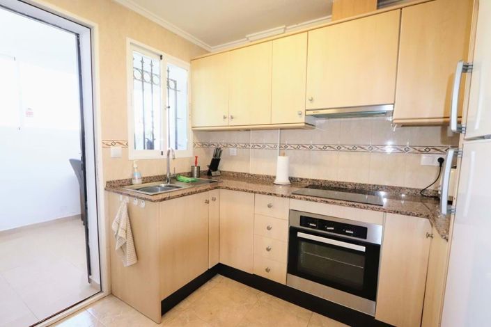 Image No.11-3 Bed Villa for sale