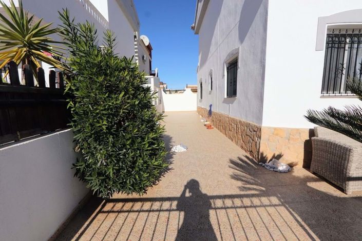 Image No.32-3 Bed Villa for sale