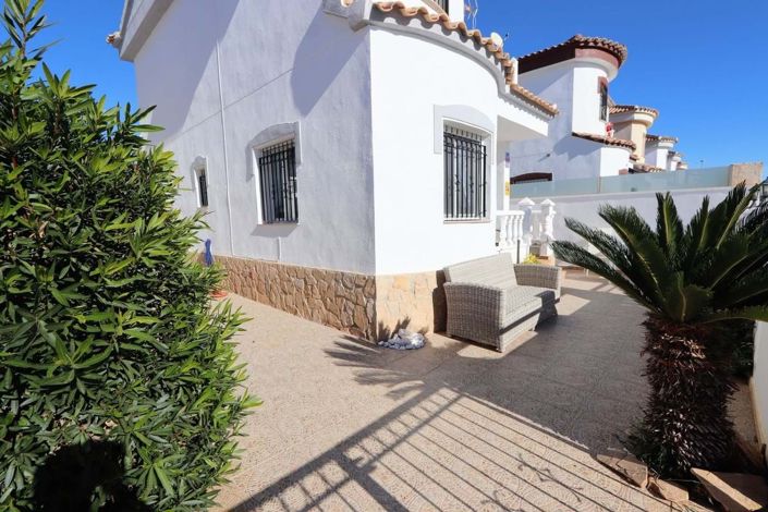 Image No.34-3 Bed Villa for sale