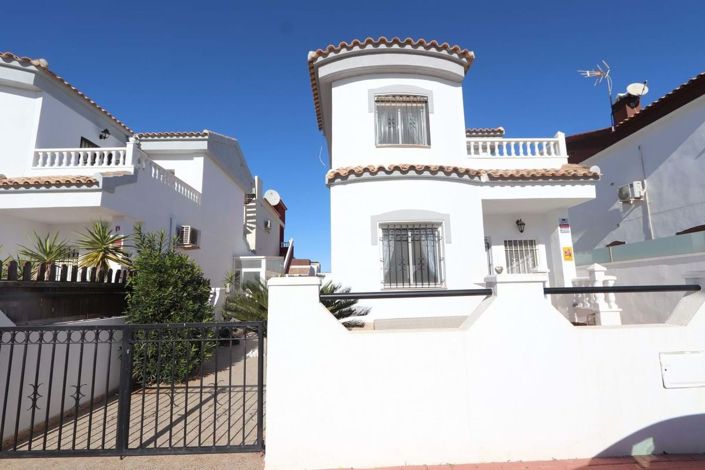 Image No.37-3 Bed Villa for sale