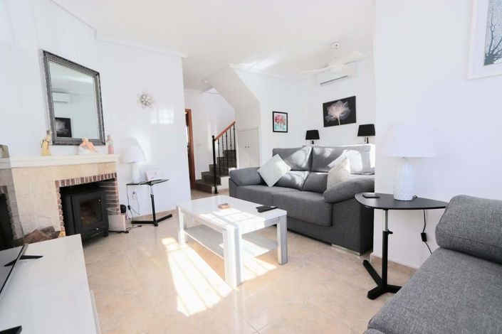 Image No.6-3 Bed Villa for sale