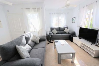 1447-645984-78d1f4f8b6655591b02d22fabb36a692d