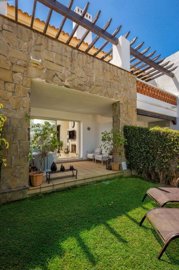 1447-645780-78d1f4f8b6655591b02d22fabb36a692d